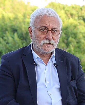 Saruhan Oluç
